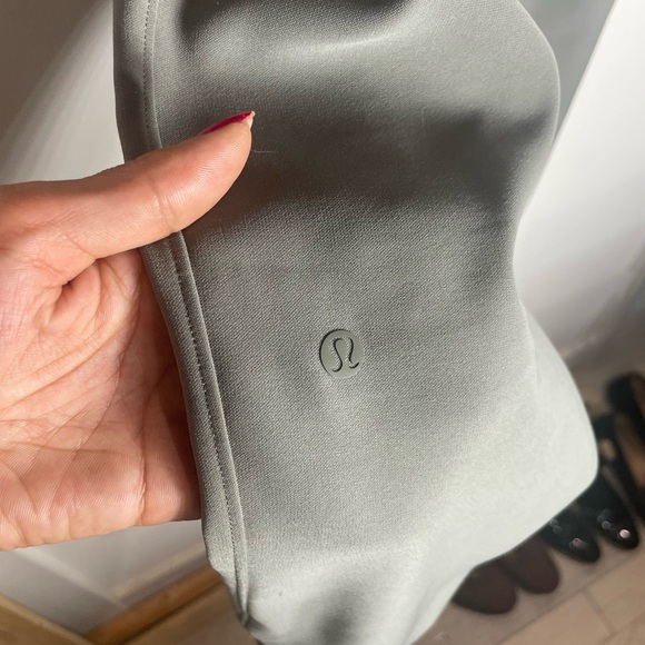 Lululemon Athletica Gray Pants - Picture 5 of 5